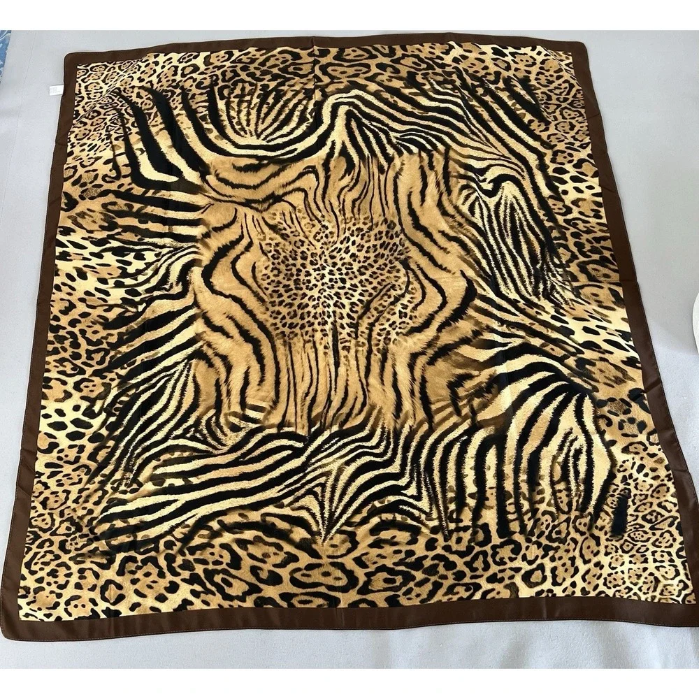 Womens Animal Print Scarf Made In Italy 34.5